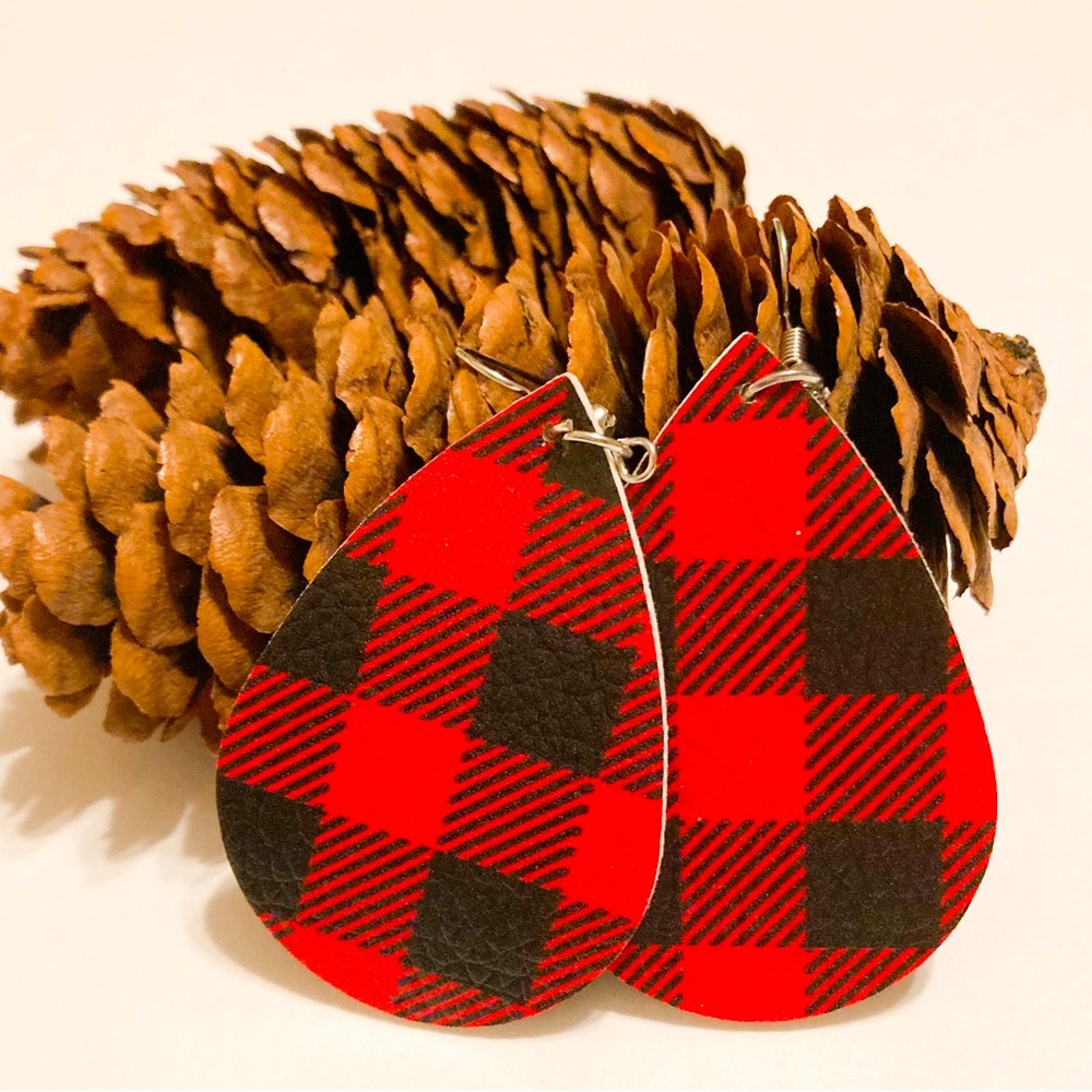 HONEY AND ROSES Women's Valentine's Day Plaid Earrings, Great Jewelry Gifts! - Picture 2 of 5